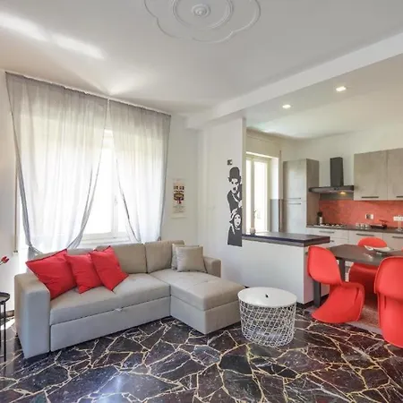 Casa Celine Moderna, Relax, Comoda Alle Spiagge E Negozi Appartement *